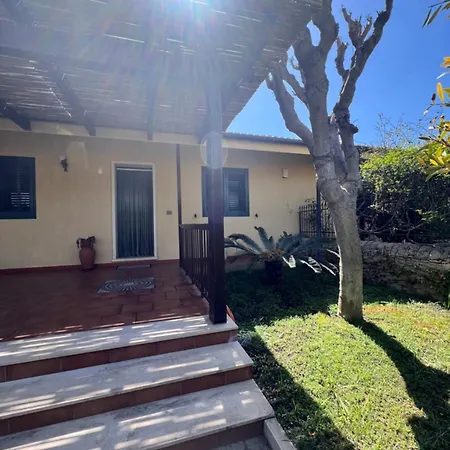 Βίλα Ermes Villaggio Azzurro